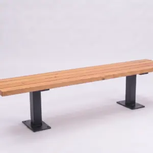 Sitzbank Ufenau aus Lärche auf anthrazitfarbenem Vierkantrohr, ohne Lehne (Visualisierung)